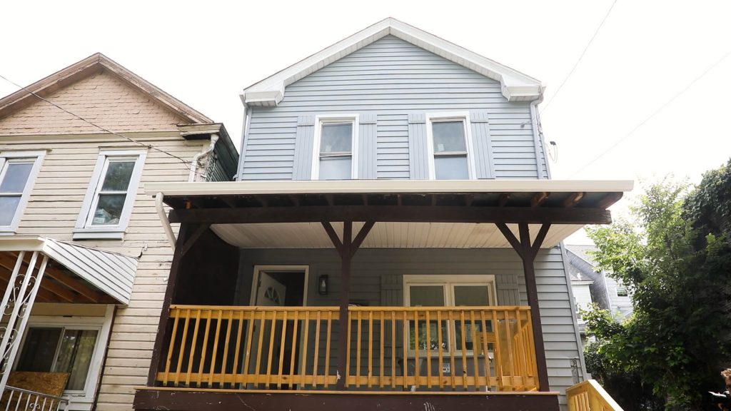 View of the front of a home in Pittsburgh