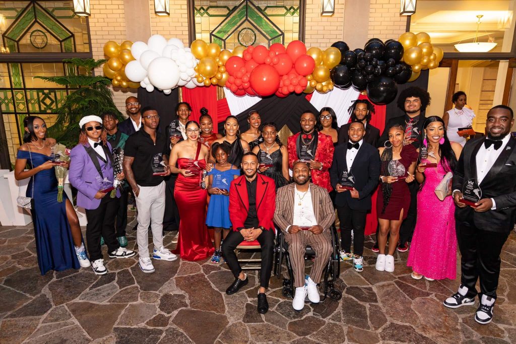 Group of awardees from the Young Black Motivated Kings and Queens event